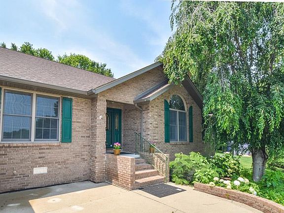 2nd image of 4714 S Nicole Dr