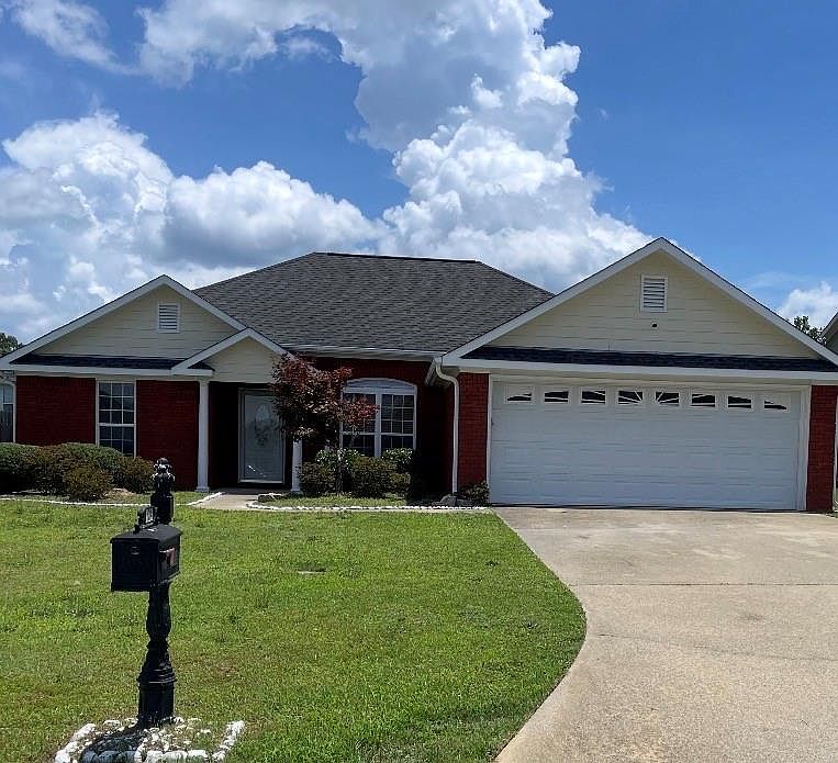 1st image of 134 Lee Road 2141