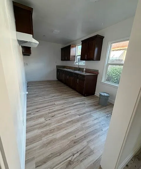 16817 1/2 Sherman Way — Photo 4