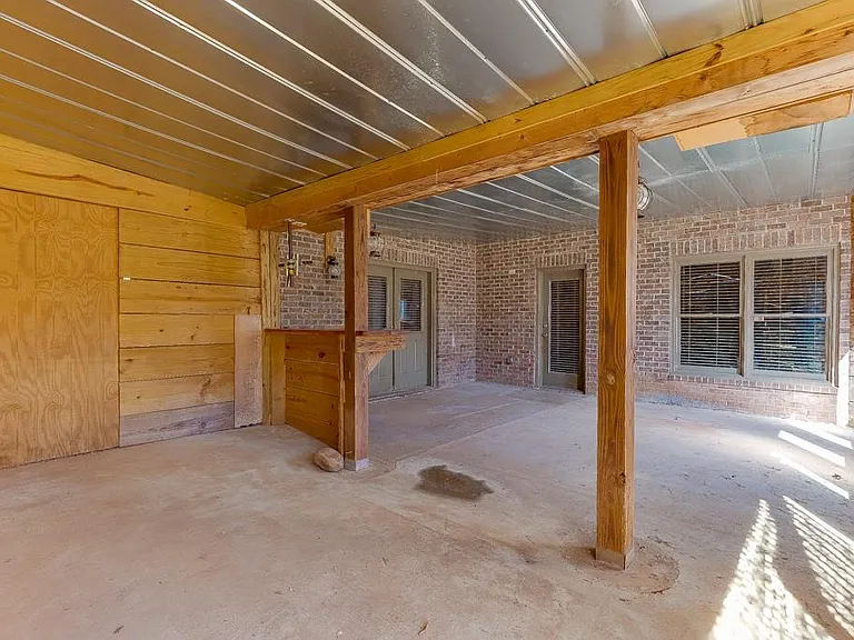 940 Chateau Forest Rd — Photo 73