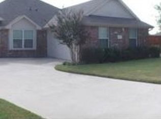 6410 Hill Valley Ct, Midlothian, TX 76065