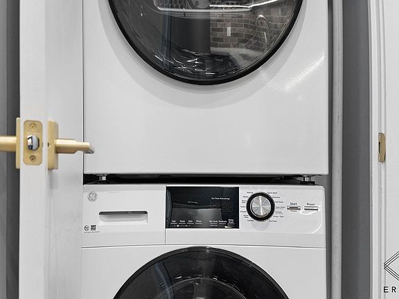 3rd image of 97 Varet St #4E