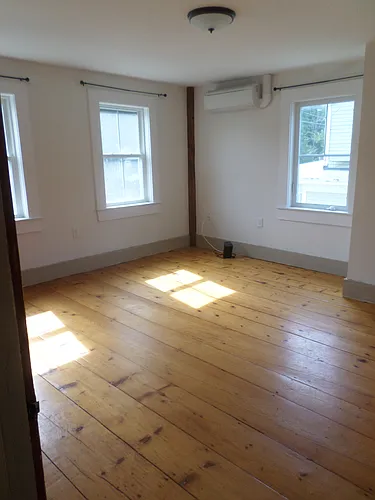 52 S Main St #B Photo 1