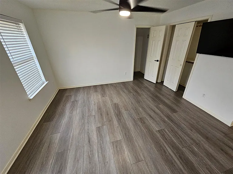 3709 Pinehurst Dr — Photo 35