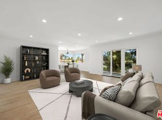 222 7th St UNIT 301, Santa Monica, CA 90402