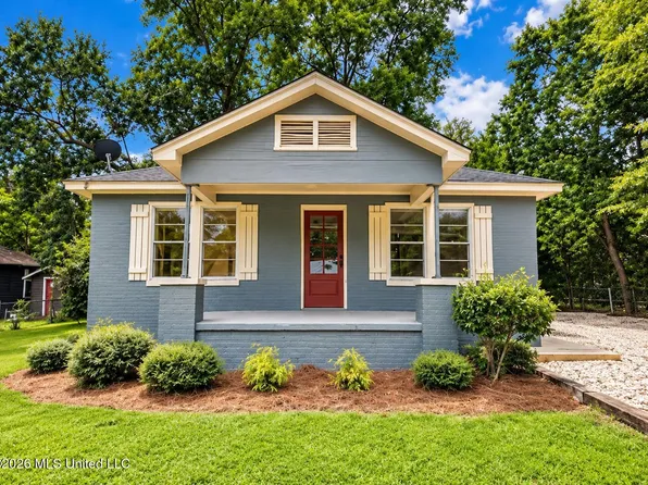 520 1st St SW, Magee, MS 39111