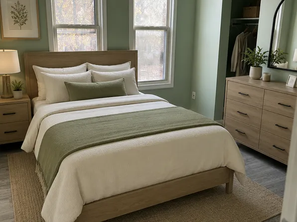 895 Charles Ave Unit 2, Saint Paul, MN 55104