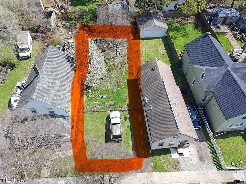 1st image of 3437 W 50th St