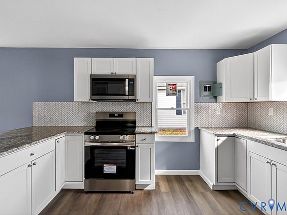 4th image of 409 Olive St