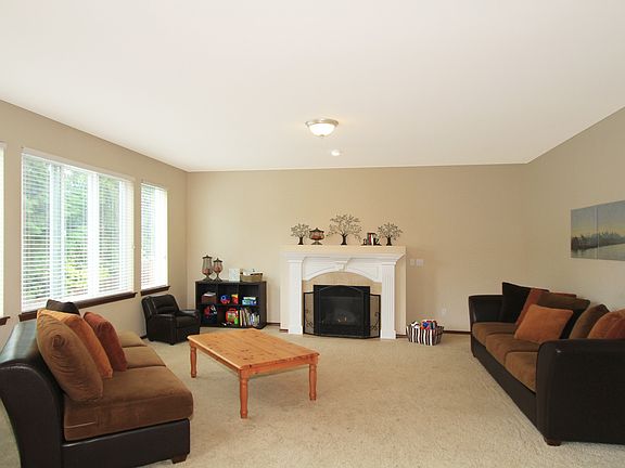 5th image of 18311 102nd Street Ct E