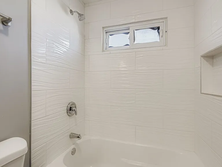 5611 Allemong Dr — Photo 18
