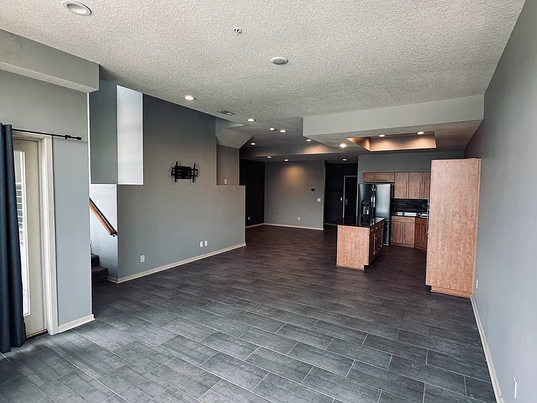 640 S 50th St #2204 — Photo 2