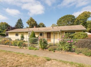 9005 N Chautauqua Blvd, Portland, OR