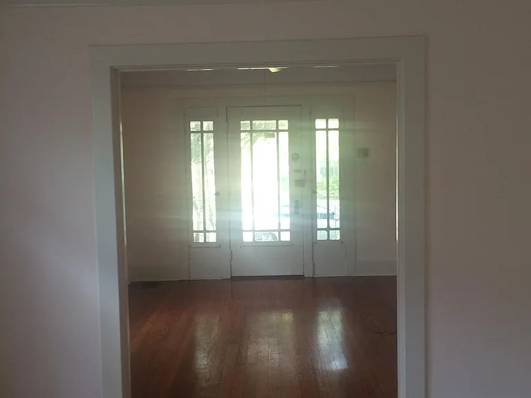 5526 Camp St — Photo 2