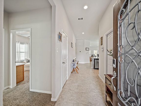 5th image of 2614 Yaletzi Ln