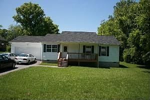 1st image of 5605 Wallwood Rd