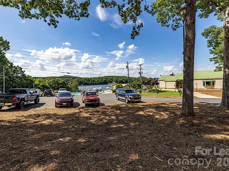 429 Creswell Rd — Photo 31
