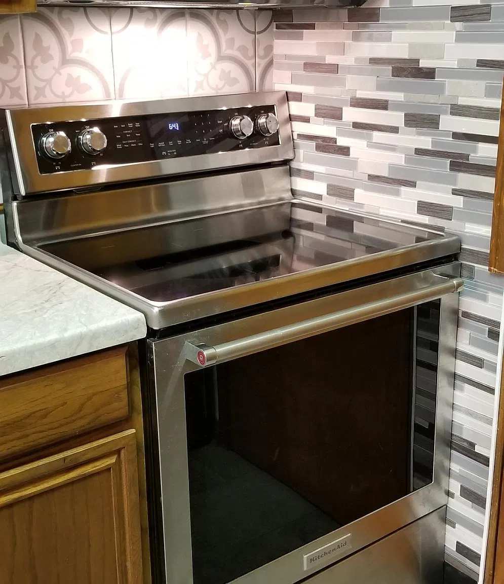 2 bed, 1000 sqft, $1,400 — Photo 2