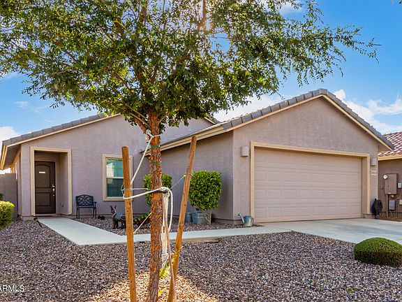 2nd image of 36904 N Yellowstone Dr