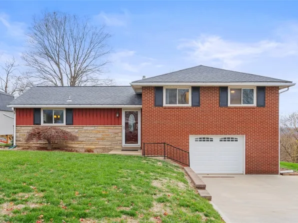 111 Crest Dr, Monaca, PA 15061