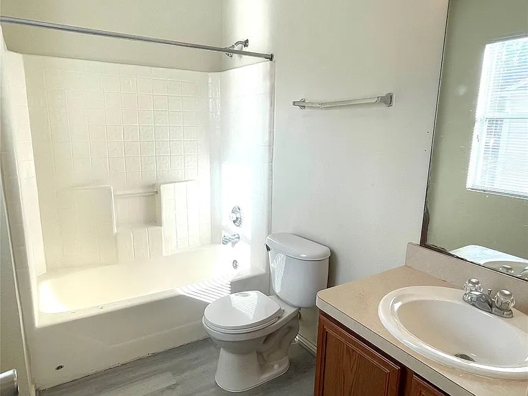 23623 Twisting Falls Dr — Photo 35
