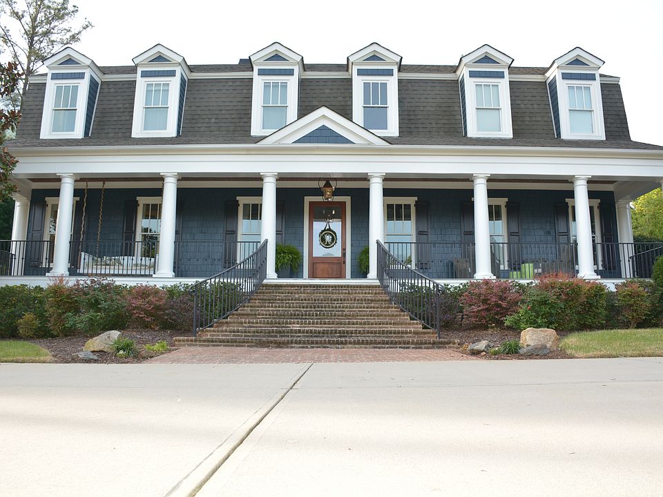 208 Kelvington Way
