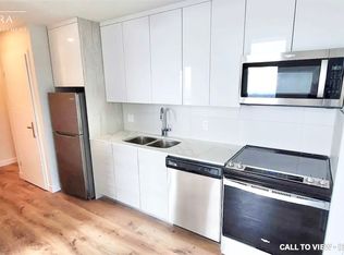 60 Frederick St #3709, Kitchener, ON N2H 2L7