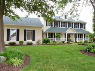 28 Muirfield Hill Ct S, Saint Charles, MO 63304