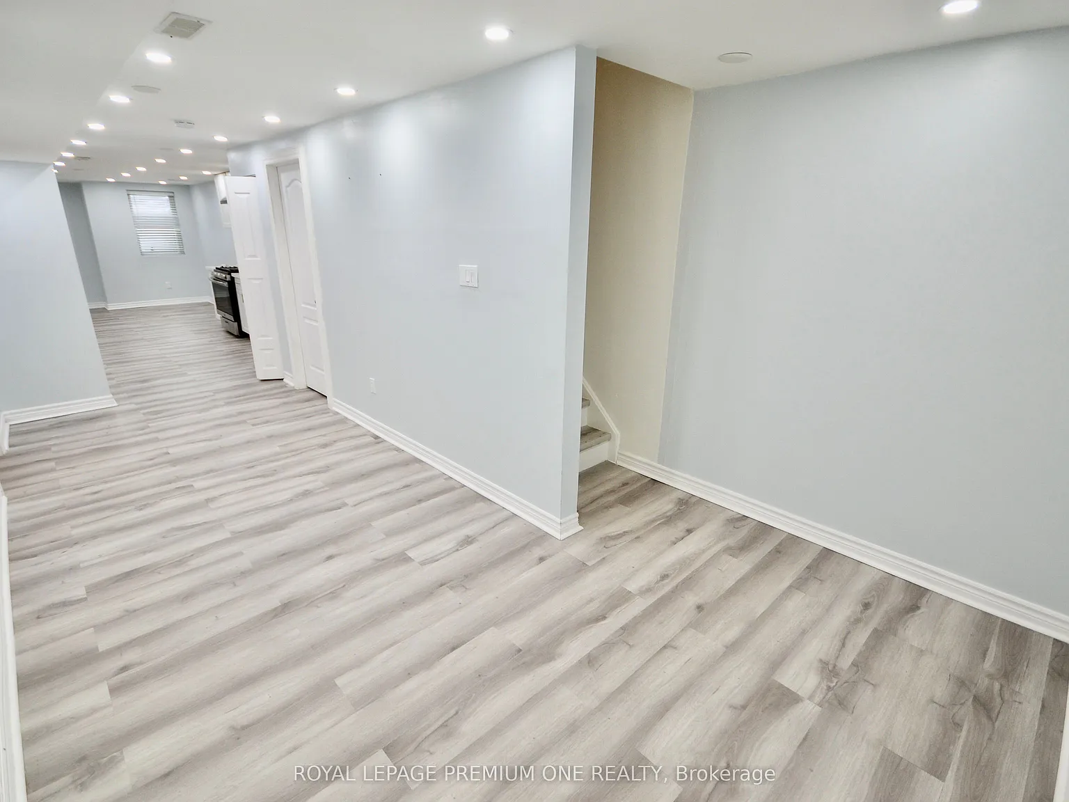 2 bed, $1,800 — Photo 4