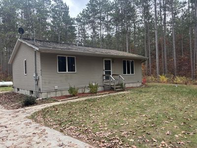 6176 Barberry Ave, Newaygo, MI, 49337