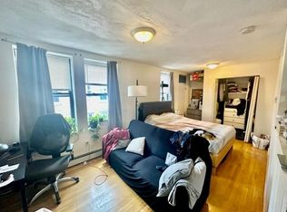 340 North St APT 9, Boston, MA 02113
