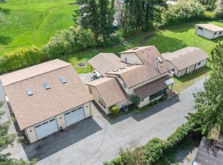 24839 SE 235th Pl, Maple Valley, WA 98038