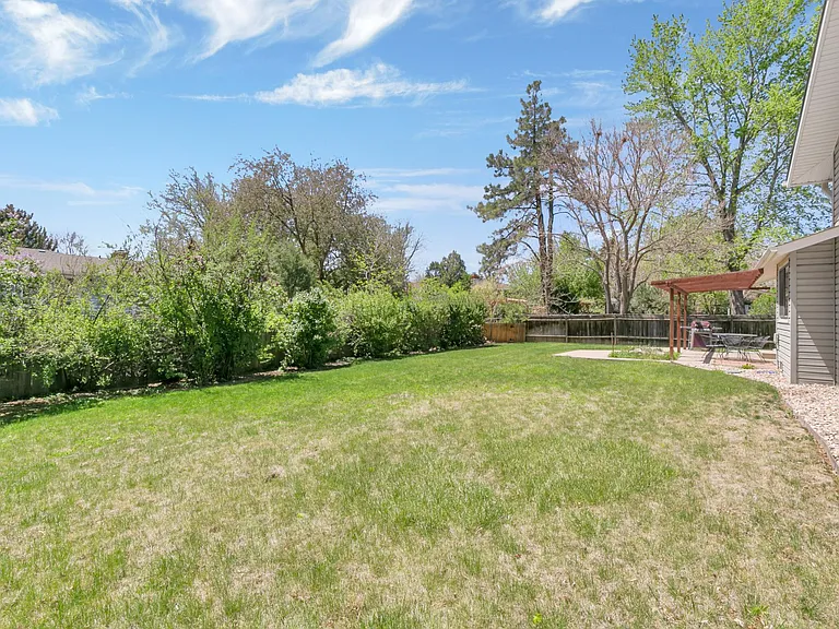 1410 Allison Dr — Photo 28