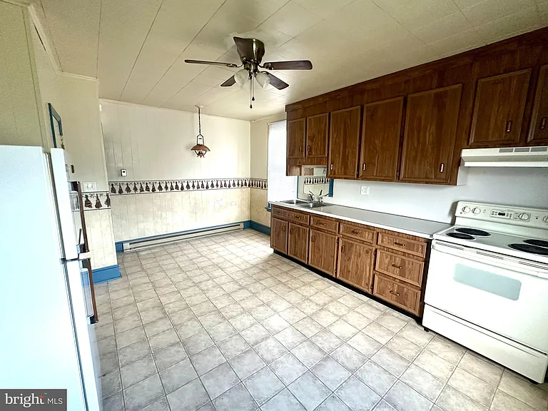 4576 Lemar Rd #3 — Photo 15