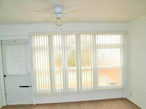 5th image of 61 Millbrook Dr