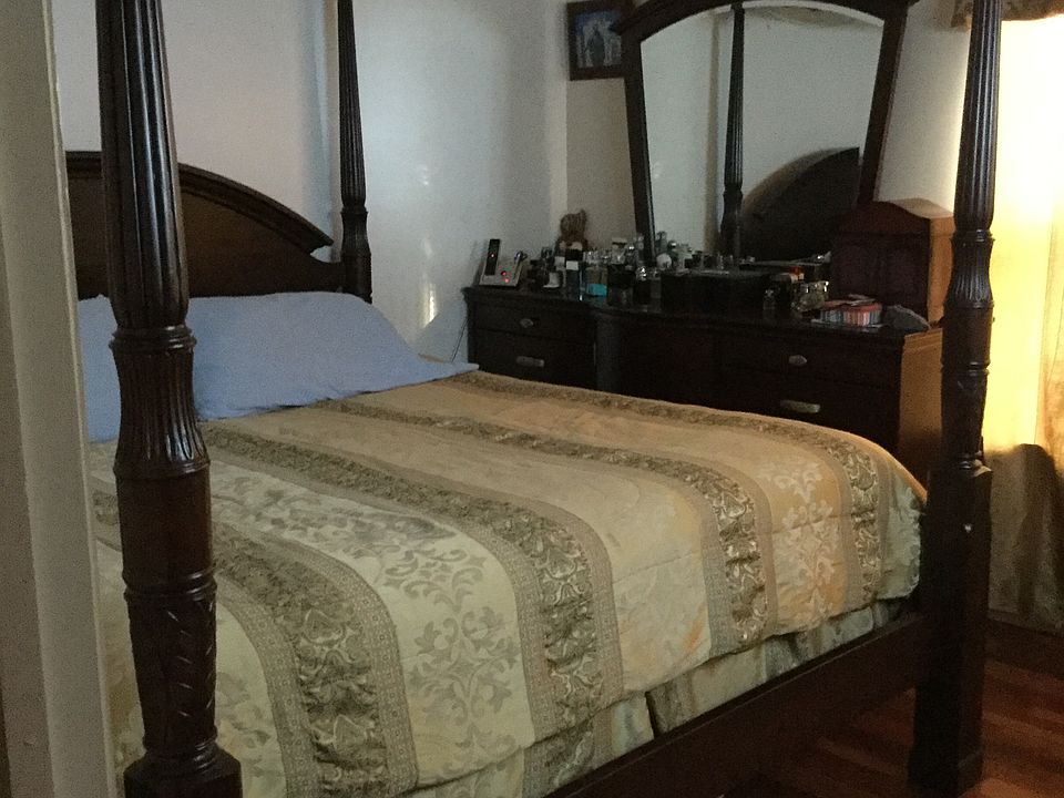 1st image of 31 Clara Ct