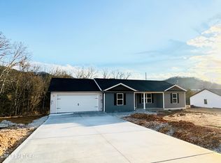 418 Luttrell Rd, Maynardville, TN 37807