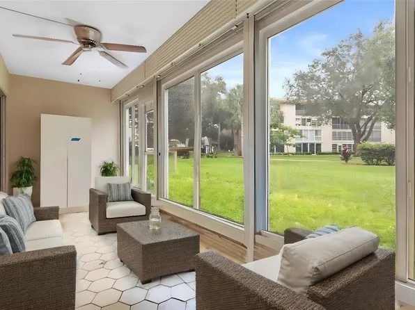 2301 Lucaya Lane #D1, Coconut Creek, FL 33066