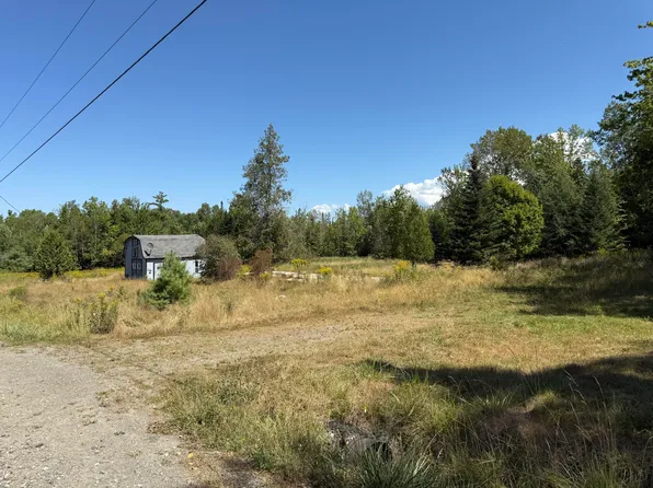 39 Burleigh Road, Stetson, ME 04488