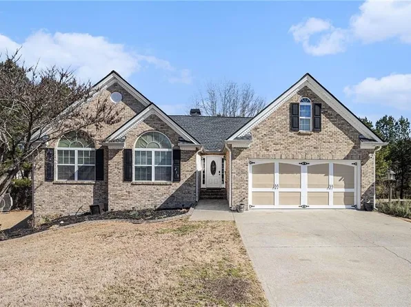 213 Overlook Ct, Dallas, GA 30157