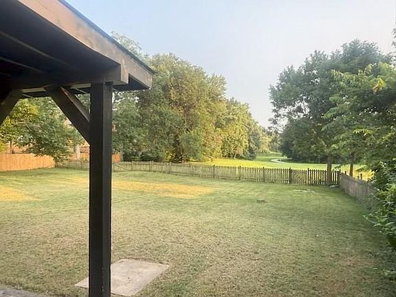 5th image of 3315 NE Shady Lane Dr