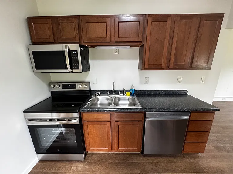 8853 S Seneca St #2 — Photo 7