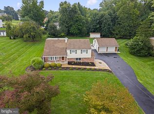 55 Brook Dr, Holland, PA 18966
