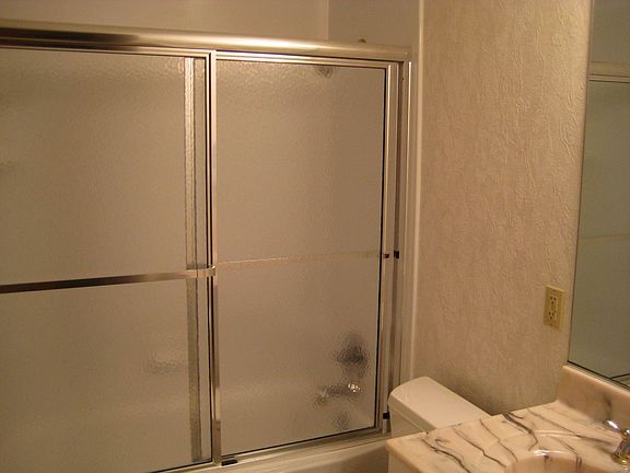 Full Bath