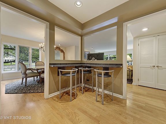 4th image of 2 Oak Brook Club Dr APT C107