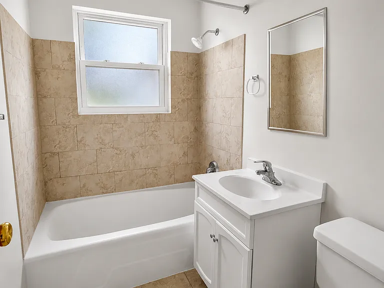 5809 Raymond Rd — Photo 15