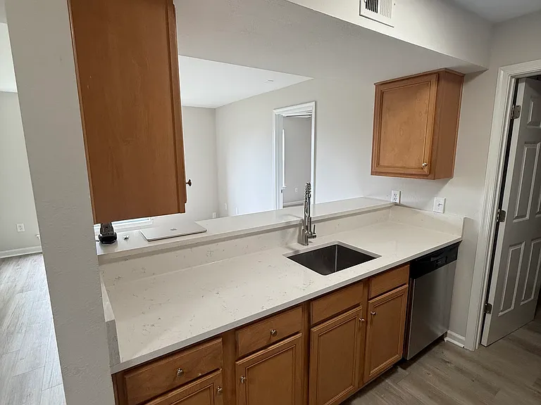 11256 Torrie Way #G — Photo 10