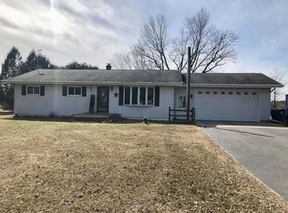 204128 Lake Dr, Rosholt, WI 54473