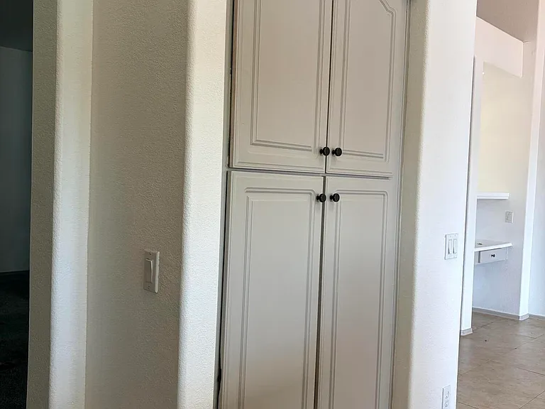 5215 W Tonopah Dr — Photo 8