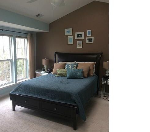 5th image of 2855 Queensland Dr #2855